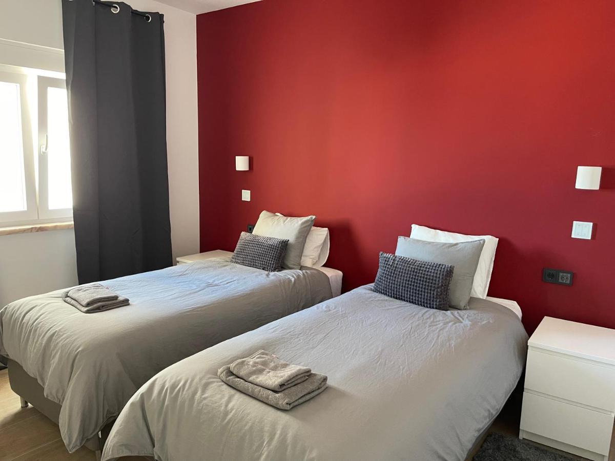 Apartment With A City And Ocean View Lagos Esterno foto
