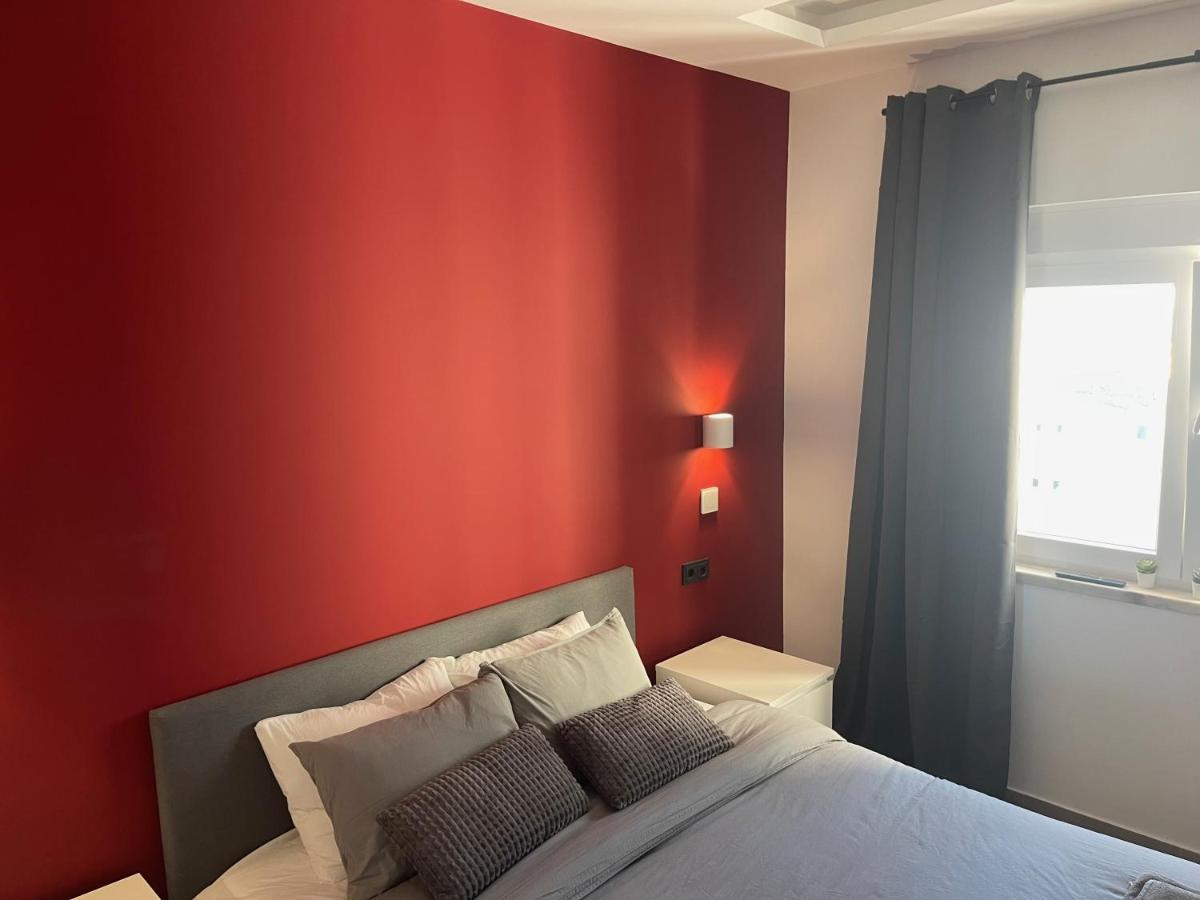 Apartment With A City And Ocean View Lagos Esterno foto