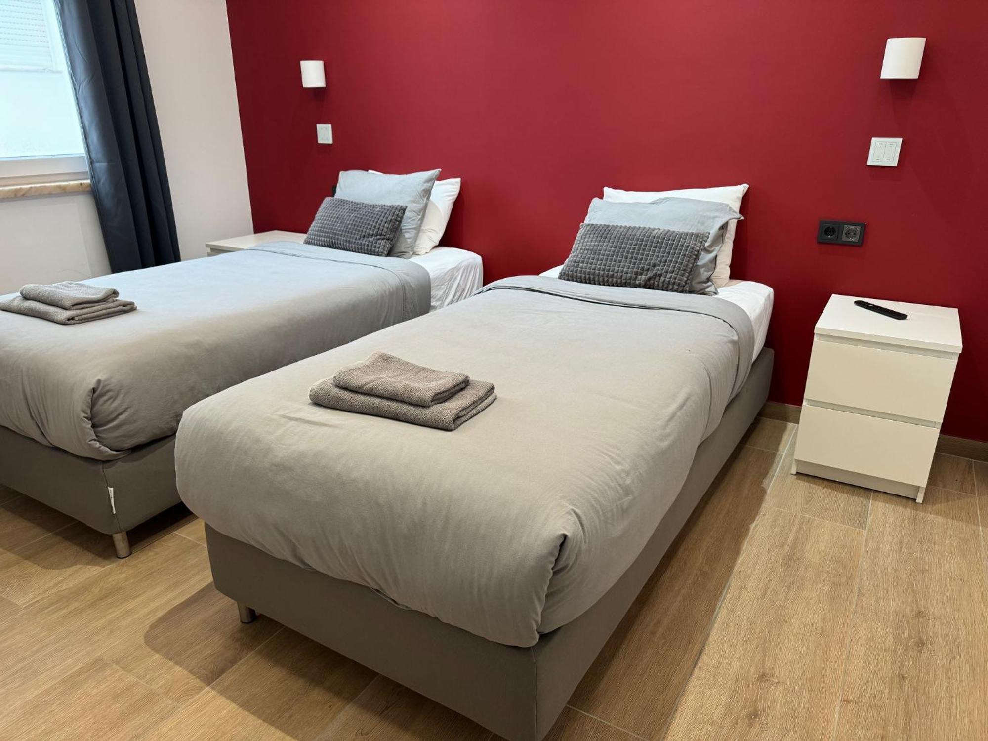 Apartment With A City And Ocean View Lagos Esterno foto